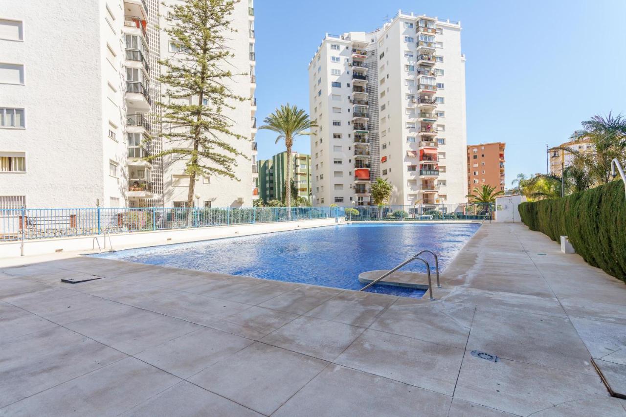 Apartment Acapulco Фуeнхирола Екстериор снимка