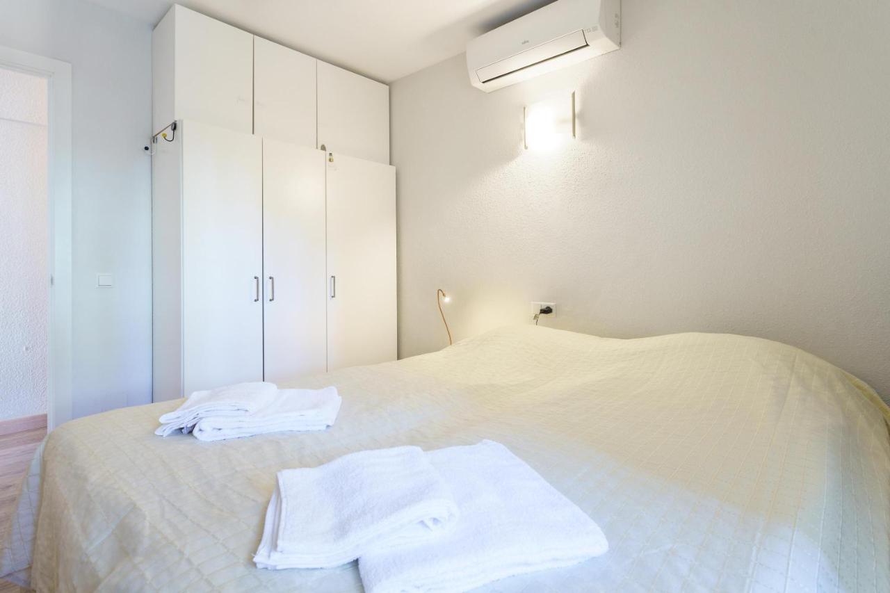 Apartment Acapulco Фуeнхирола Екстериор снимка